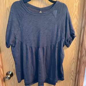 American eagle grey top